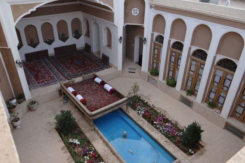 اقامتگاه بوم گردی سرزمین آفتاب یزد-AcXvat5c0z