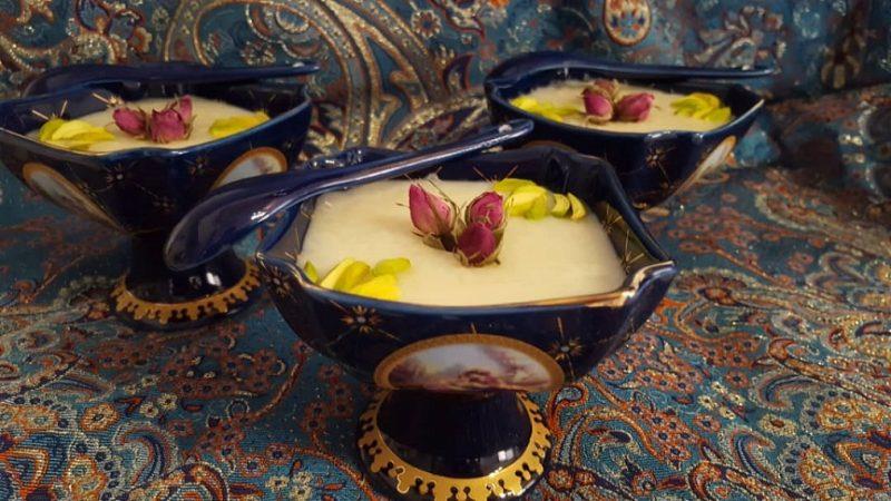 دسرهای خوشمزه و سنتی برای سفره افطار-AvCv6YzUA7