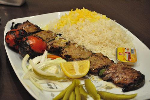 رستوران سر آشپز كرج-BCAr3bF7xD
