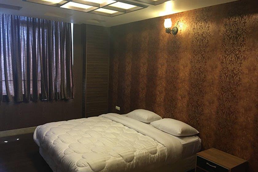 هتل زنده رود (یاقوت سابق) اصفهان-BU4rNeuqYw