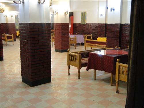 هتل جهانگردی زاهدان-BWwxCrz15m