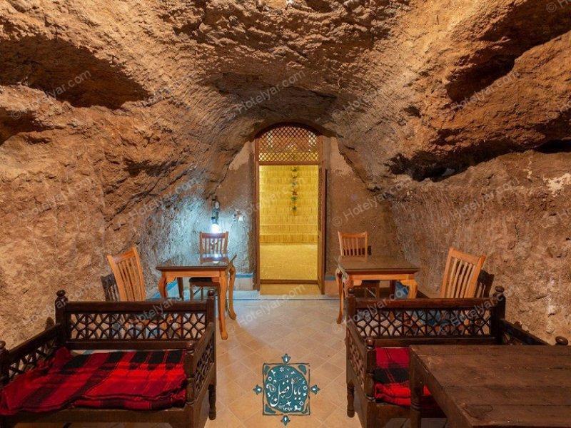 هتل سنتی سرای بابا افضل كاشان-BZYKfhQI9j