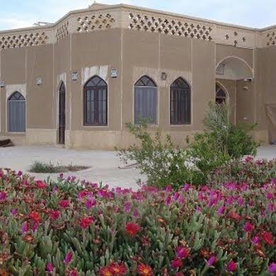 هتل سنتی یه تا خور و بیابانك-BbKbThYEhE