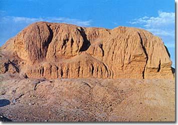 تپه های باستانی سیلك-Bd2pXc7DSD