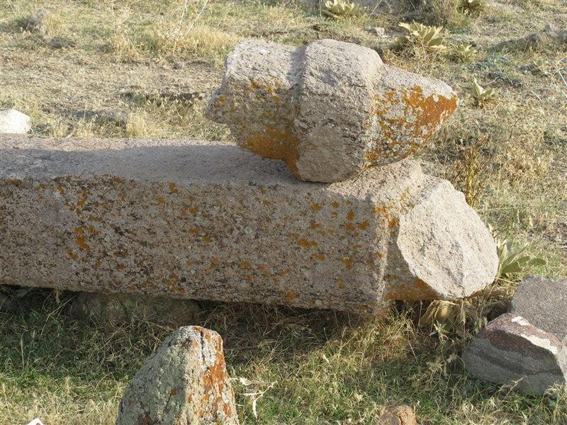 قبرستان تاریخی پینه شلوار-BhBak8Zb3d