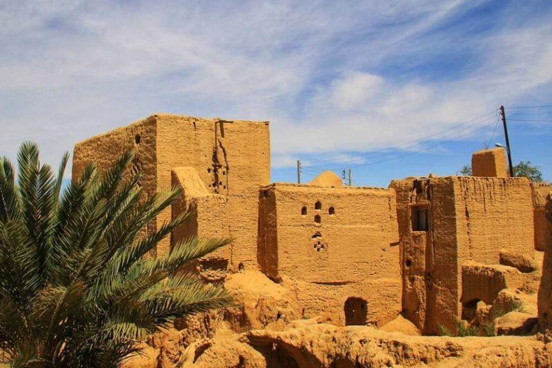 روستای بیاضه خور و بیابانك-BiGR1WifYz