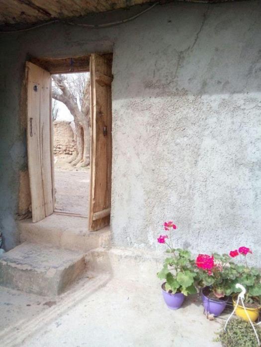 اقامتگاه بومگردی قلعه امیرخان سمنان-BpD5oZpjKf