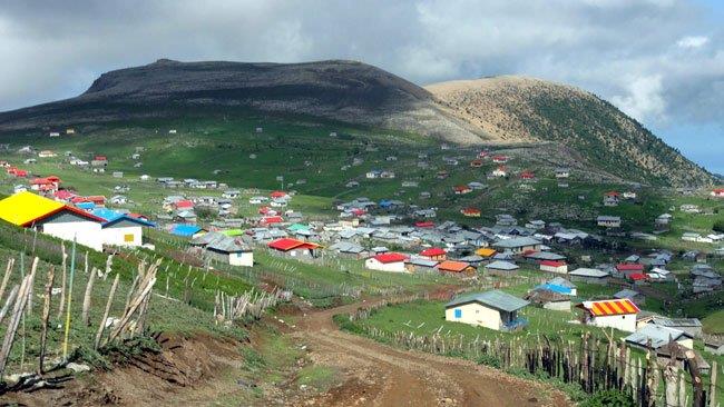 روستای قلعه بین-Bvo0ALMNOo