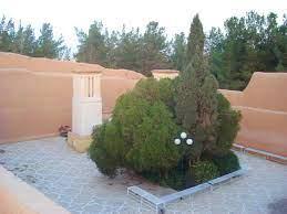 زیارتگاه ستی پیر (قلعه اسدان)-BwUKsOV2OY