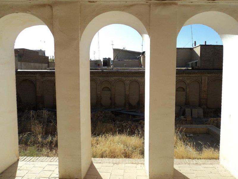 خانه مصری-C2bvs2wdQi
