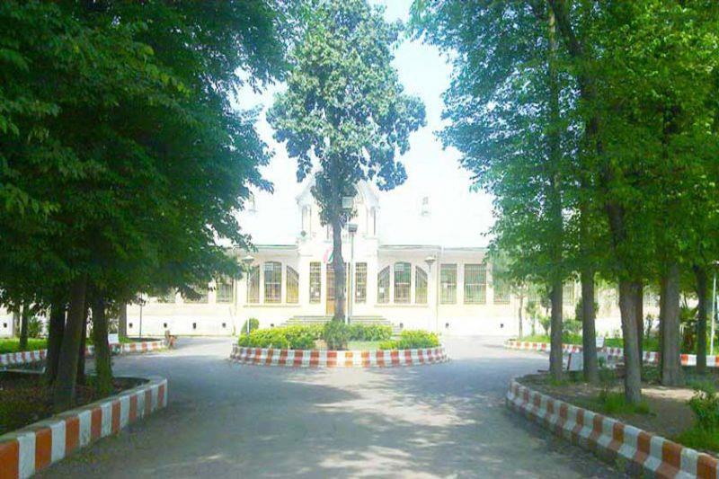 مدرسه شاپور-CKq4hdTXAD