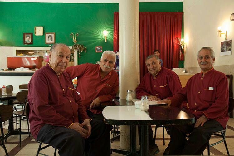 كافه نادری تهران-CMBkLQdsOc
