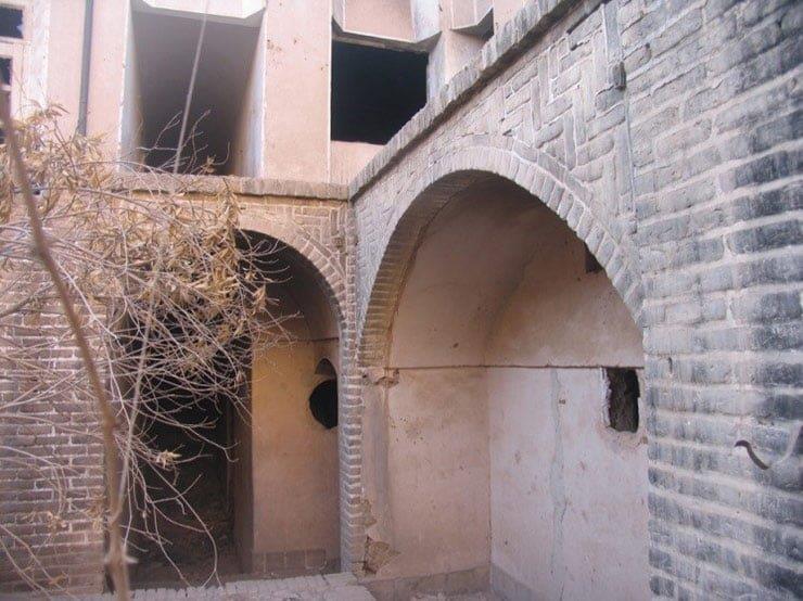 تیمچه هراتی یزد-Cu4Oeh4Ehd