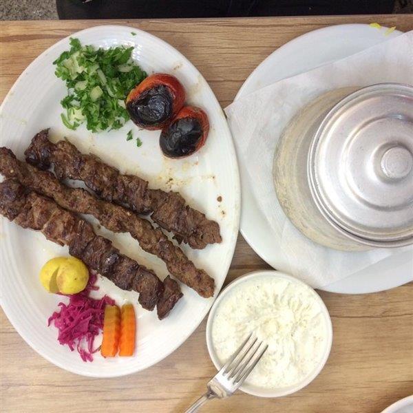 رستوران حاج محسن آمل-CuJyD5gPn8