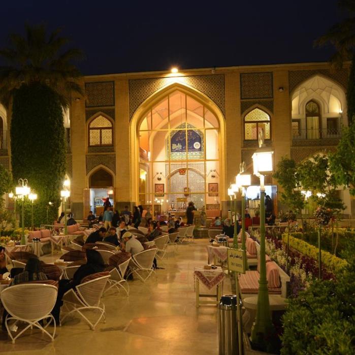 هتل عباسی اصفهان ( كهن ترین هتل جهان )-D1Uh4xKDil