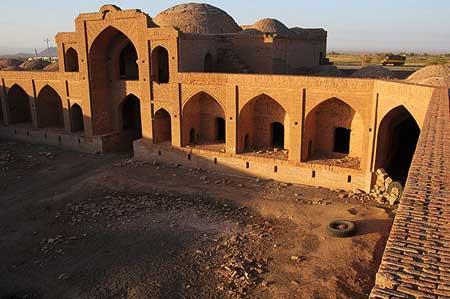 كاروانسرای تاریخی مهر-DMxtwIgaSB