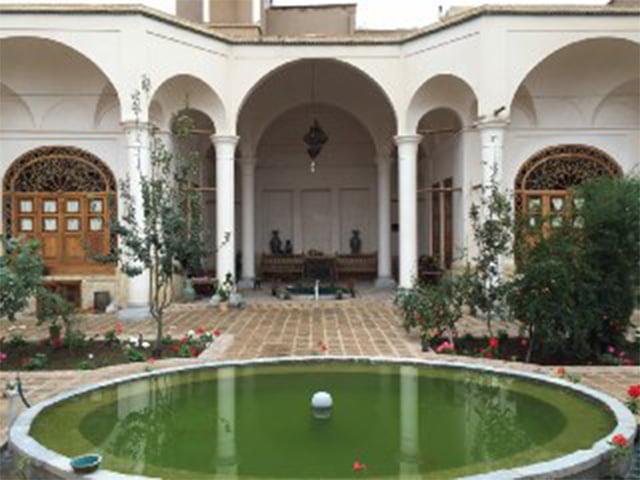 خانه مرشدی كاشان-DOlPMyt2uG