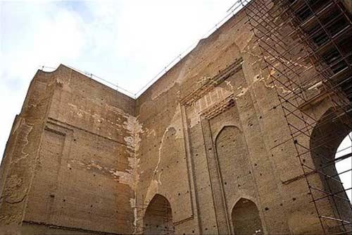 مسجد علیشاه تبریز-DYCm5gmteD