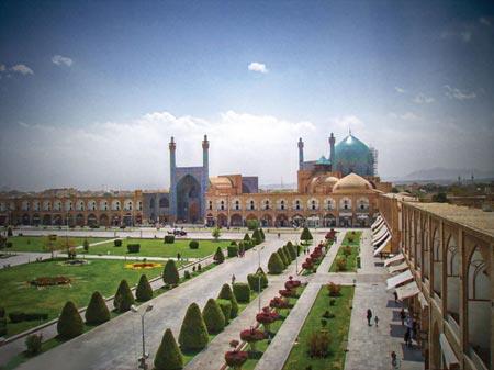 به اصفهان سفر می كنید یا فارس ؟-DgSUuHOqDh