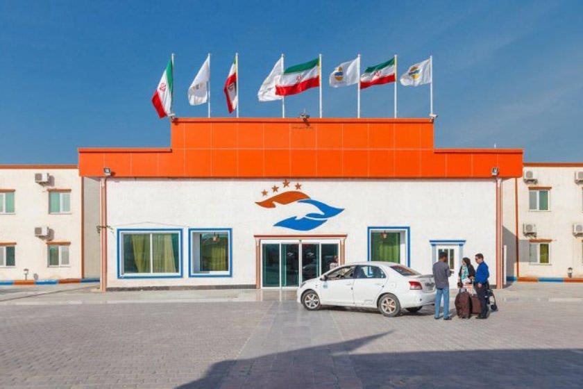هتل ساحلی خلیج فارس قشم-DwXlEbIMxT