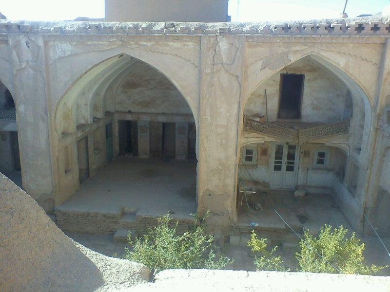 خانه محمد حسنی ها ندوشن-ESCHSbfYC7