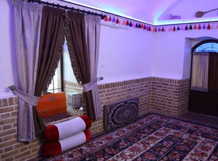 اقامتگاه بومگردی قصرشیرین گرمسار-ESh4HwOtBy
