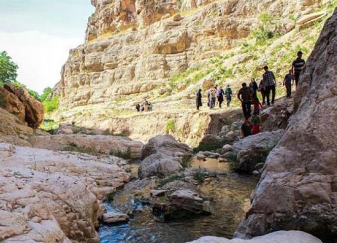 آبشار حمید بجنورد-EkOPG7FgLf