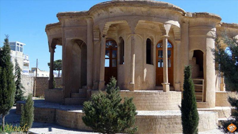 عمارت كلاه فرنگی سورمق-EsUKZZtOw0