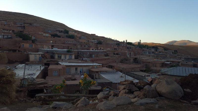 روستای توتا خانه بناب-FHwcKZg4Lv