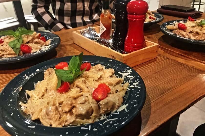 كافه گوگ تهران-FdyMO9LkK0