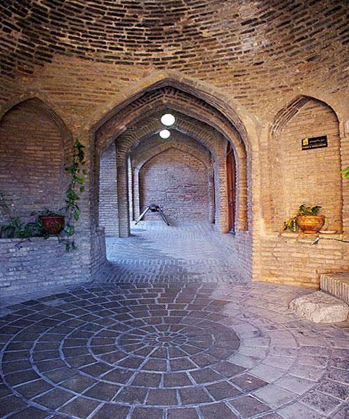 قلعه فلك الافلاك نماد خرم آباد-GAsDuCwsjK