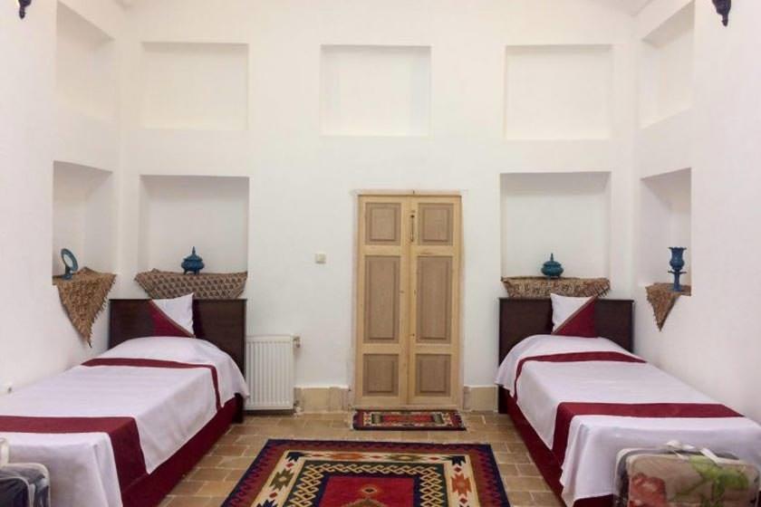 هتل سنتی شعرباف یزد-GLyRVy0NyB