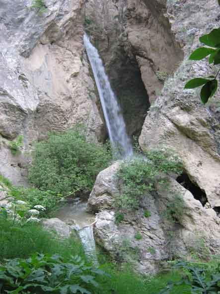 آبشار سله بن-GSCcLDArWM