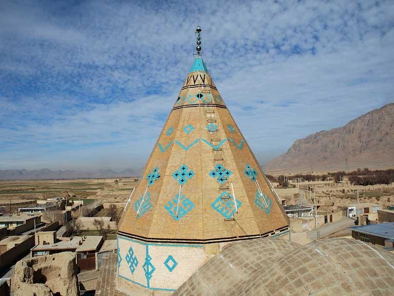 روستای زیارتگاه-GbzRebO78R