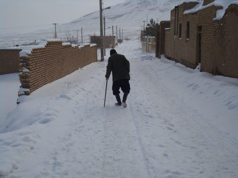 بفروئیه-Gibh7aNe9y