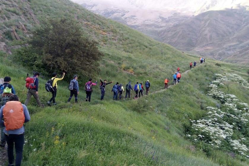 دشت نوا و قله پاشوره-HMf4JgvOha