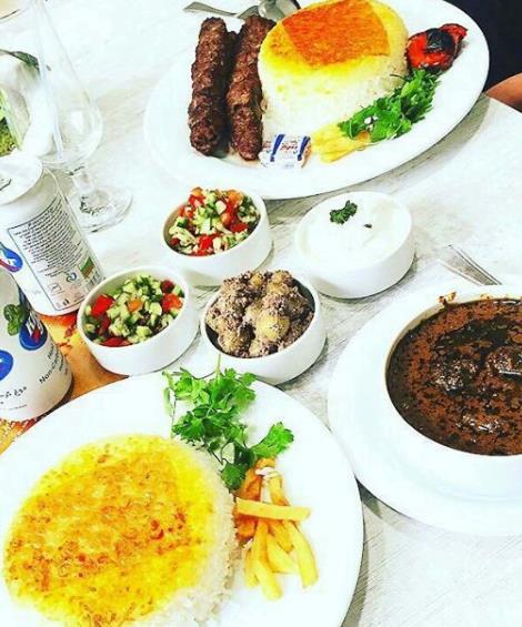 رستوران محلی انوش خان رشت-I2sZudVRoW