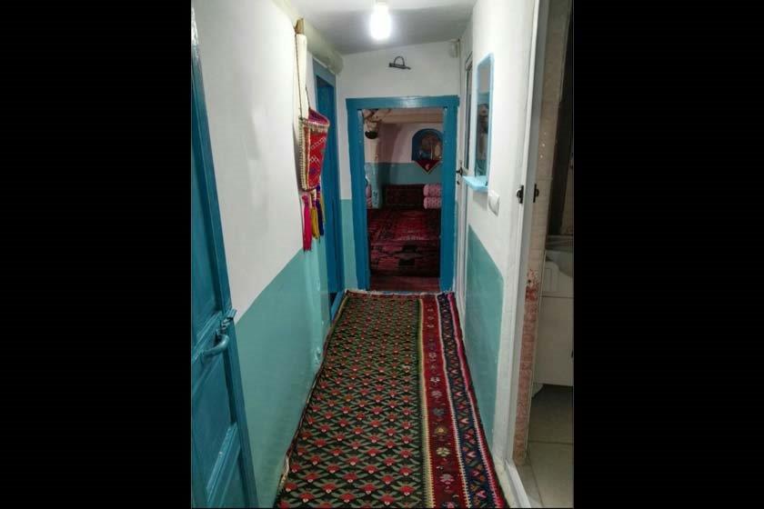 اقامتگاه بوم گردی روژ سنندج-IM2dYqY3Hc