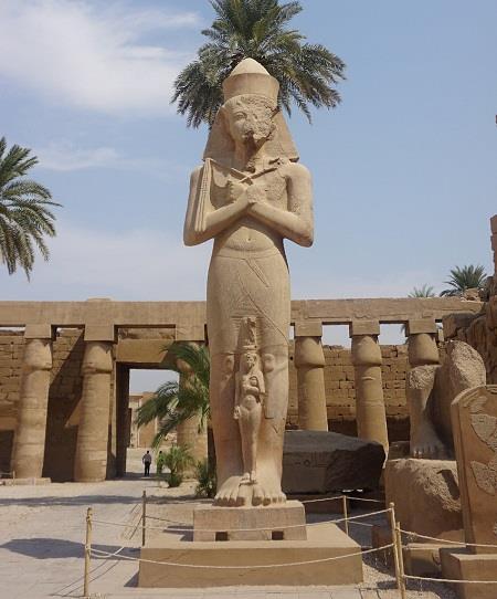 معبد كارناك بزرگترین عبادتگاه جهان-Iak2IG8iuW