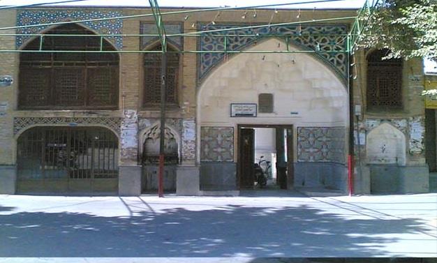مسجد آقا علی اكبر خمینی شهر-IcjN8zfzZF