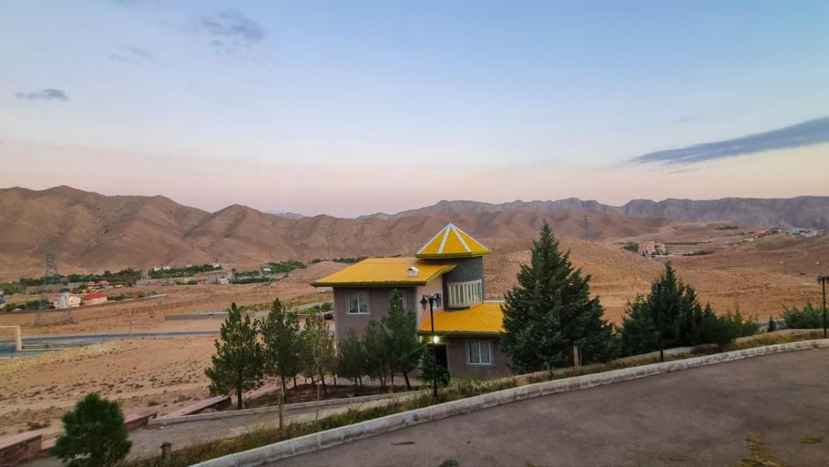 هتل ۴ ستاره دربند مهدیشهر، اقامتی به یادماندنی در پایتخت گردشگری ایران-IonREqkbdc