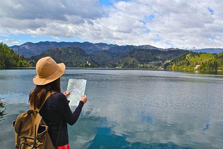 6 نكته مهم برای زنانی كه به تنهایی سفر می كنند؟-ItHf0gyl7Z