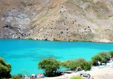 فیروزه ای ترین دریاچه غرب-JTt1Wpfgmc