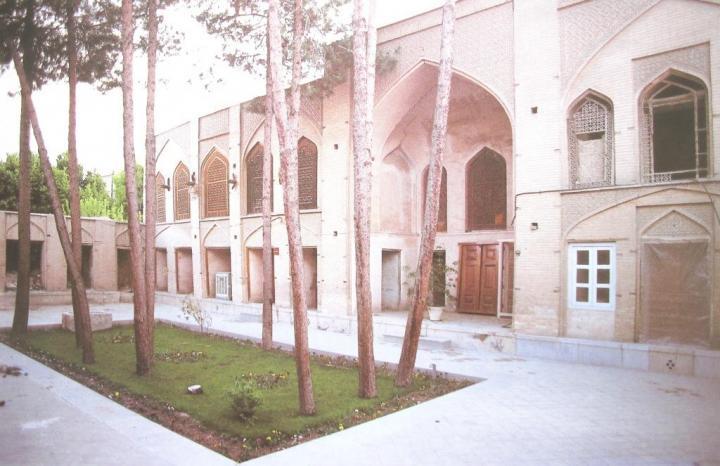 خانه قدیمی مارتاپیترز-JYpQhHAuz1