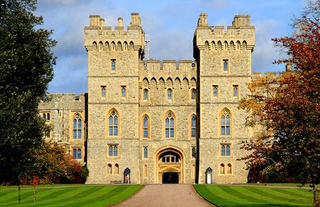 قلعه ویندسور (Windsor Castle) در انگلستان-JaNfqAgKLI