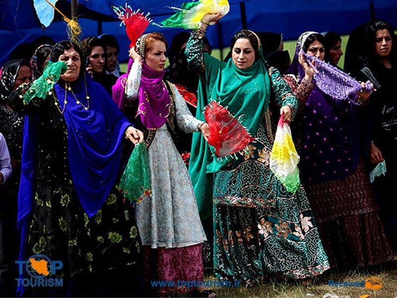 دلالگی؛ مراسم سنتی ازدواج در فارس-JcB6e1kBBH