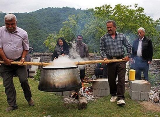 آئین سنتی شیردوشان-Jh5escbxll