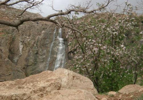 آبشار پیرغار-Jh7iOppkTE