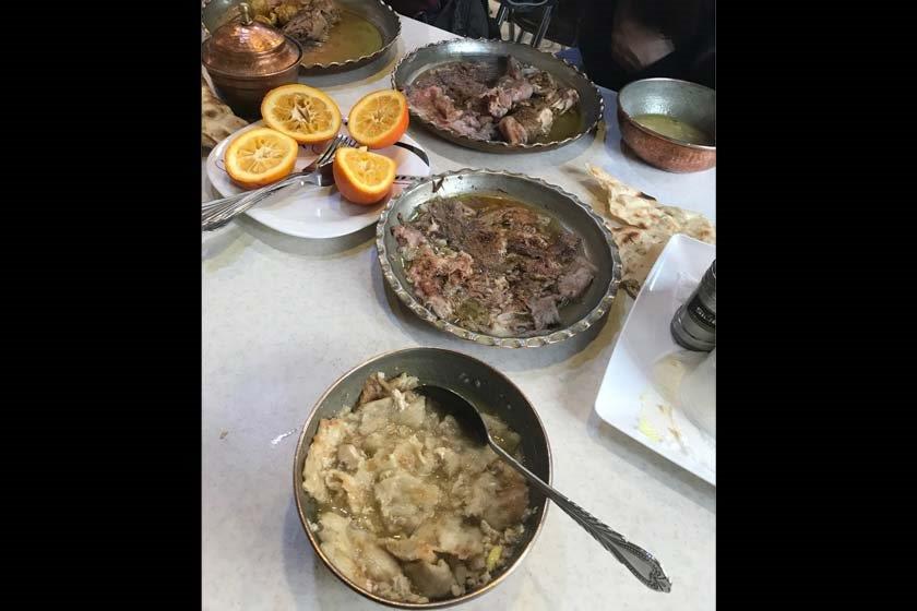 رستوران طباخی نشاط تهران-JqhuTnDdes