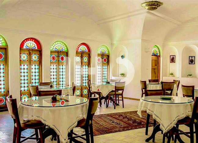 خانه آقازاده تنها خانه دنیا با بادگیر دوطبقه-KBmPQHROJh